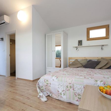 Studio Sea View Borik Rovinj Exterior foto